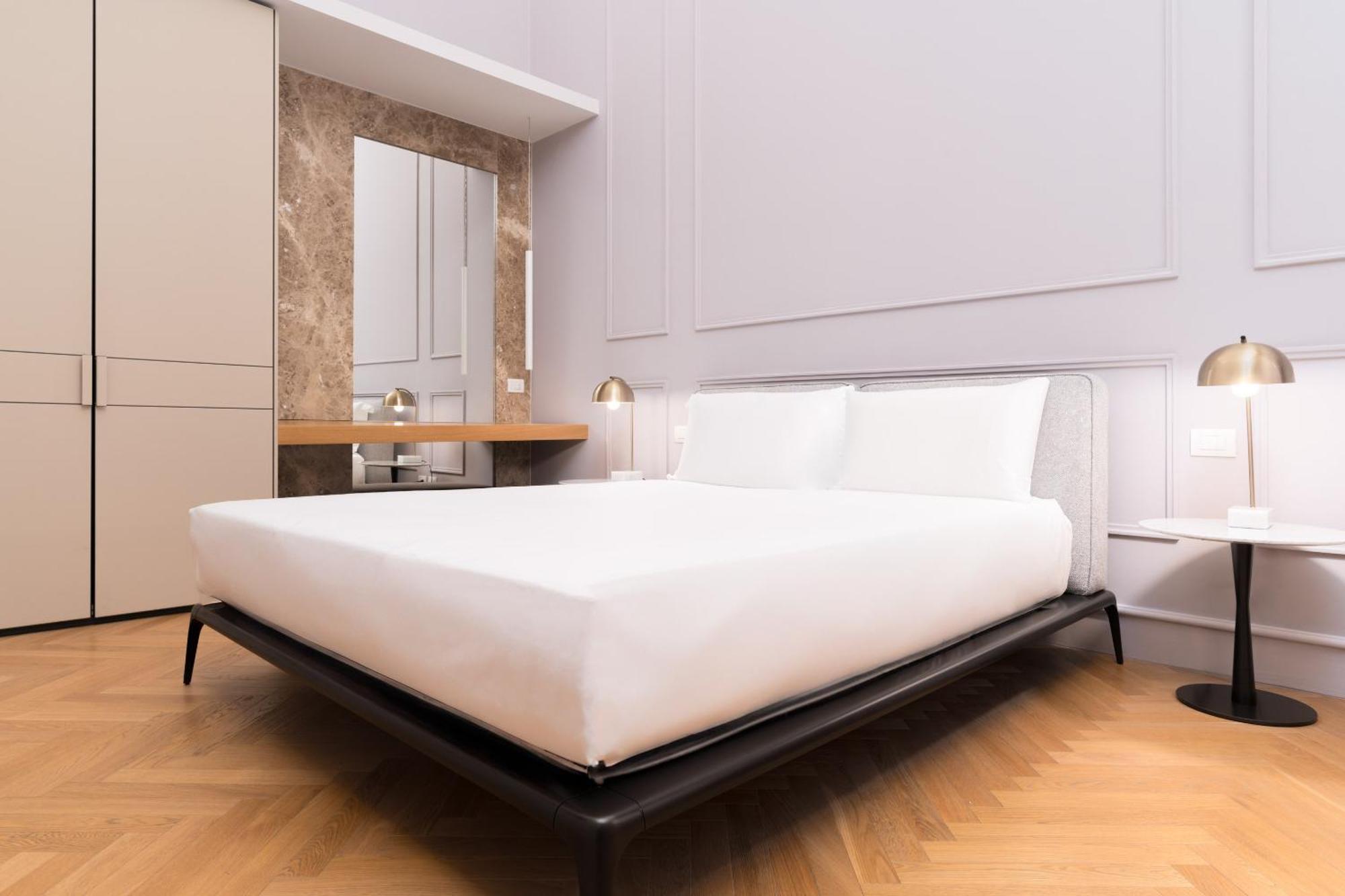 Limehome Lecce Palazzo Bn Luaran gambar