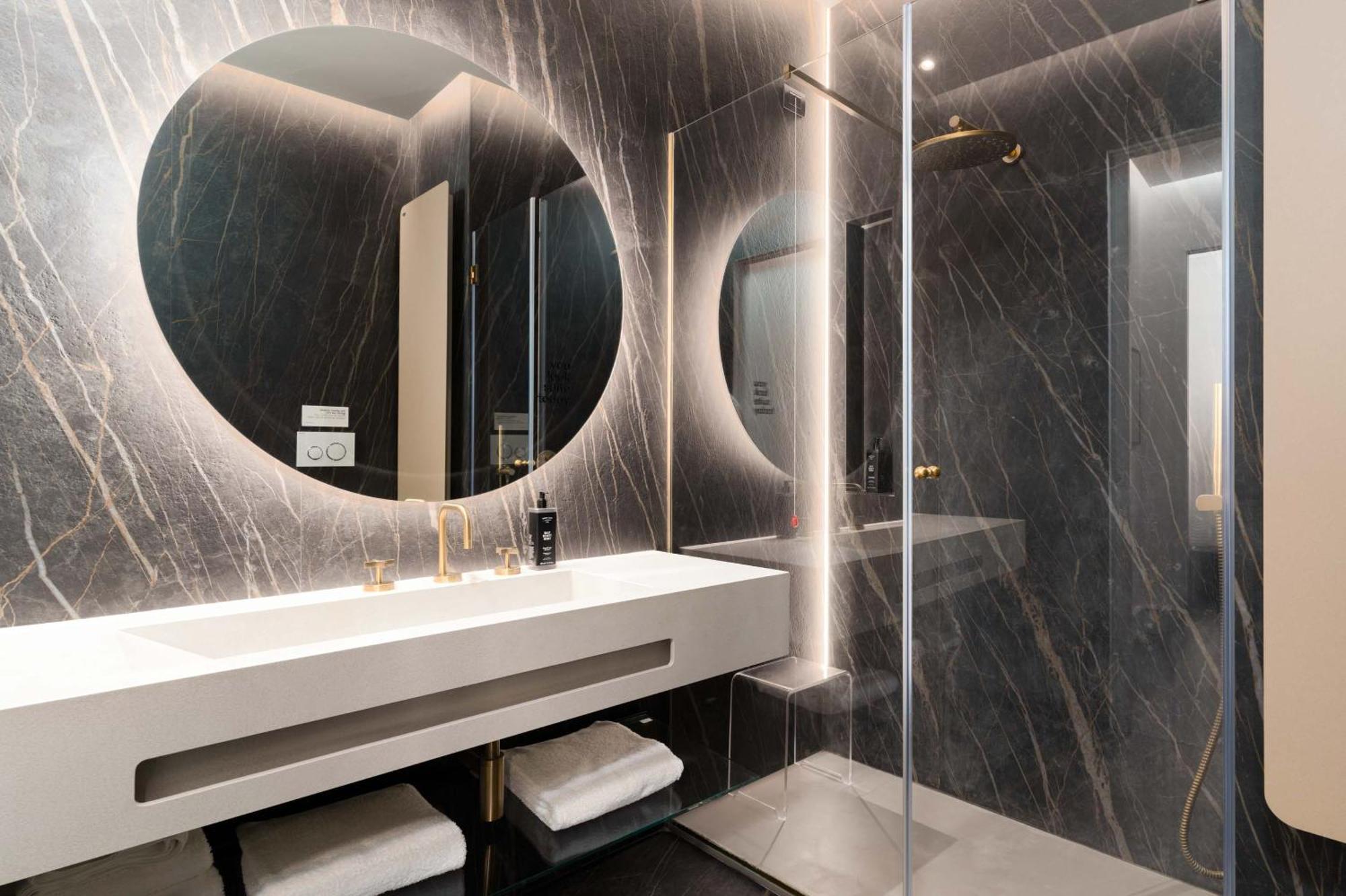 Limehome Lecce Palazzo Bn Luaran gambar