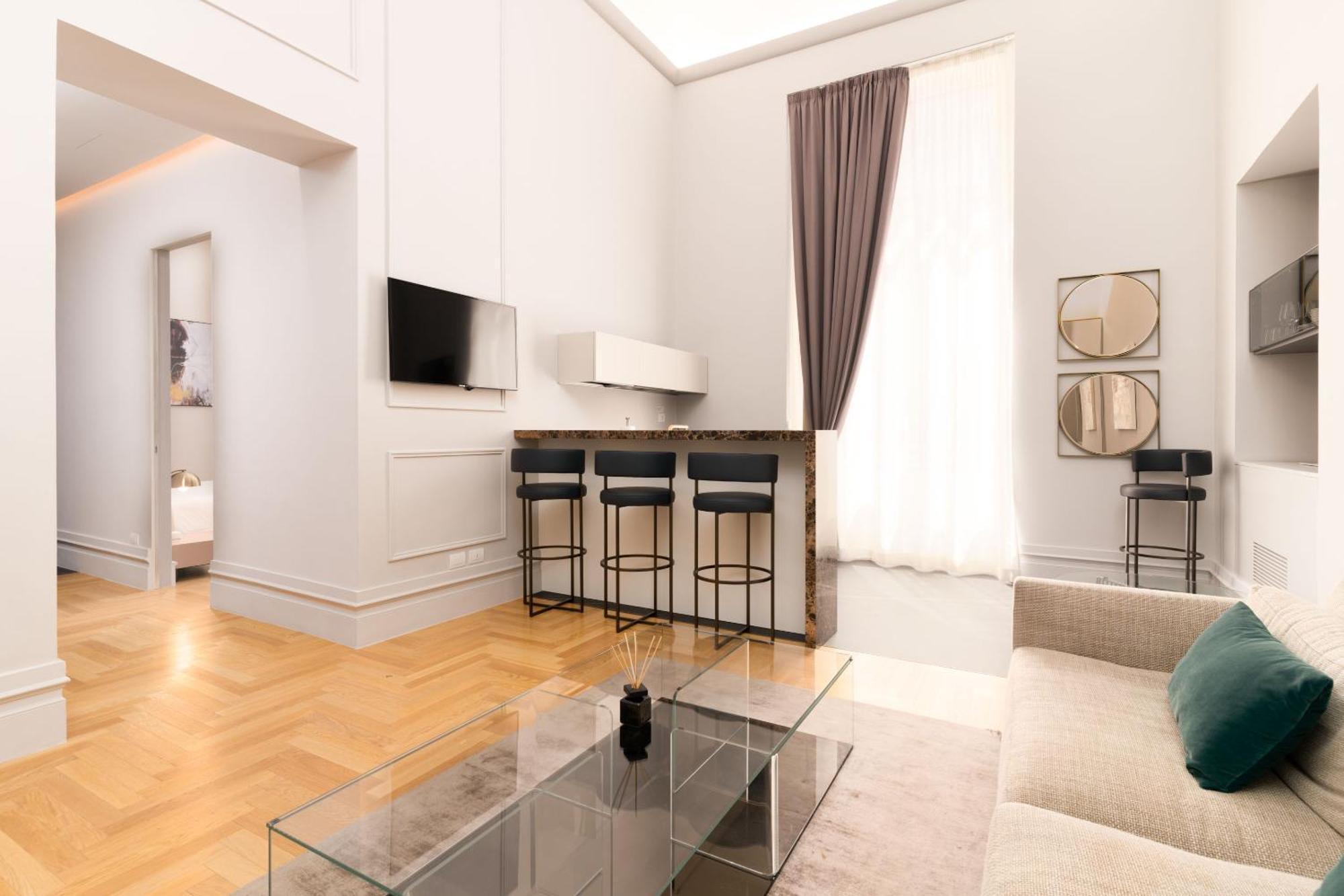 Limehome Lecce Palazzo Bn Luaran gambar