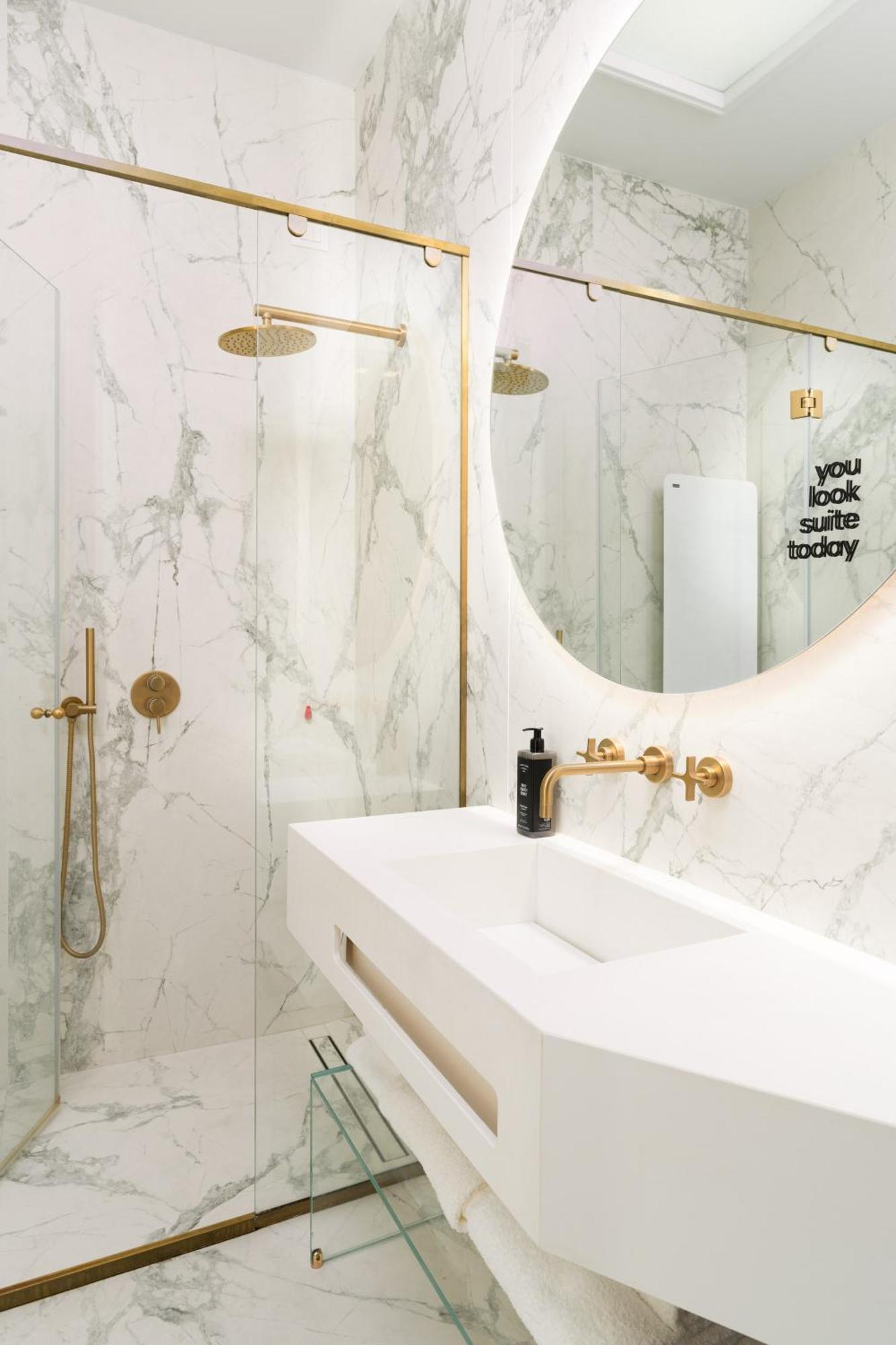 Limehome Lecce Palazzo Bn Bilik gambar