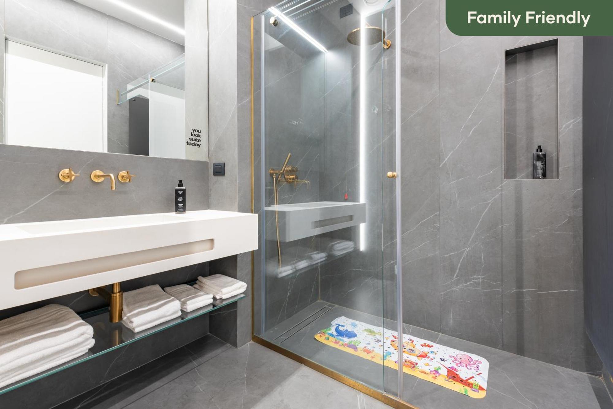 Limehome Lecce Palazzo Bn Luaran gambar