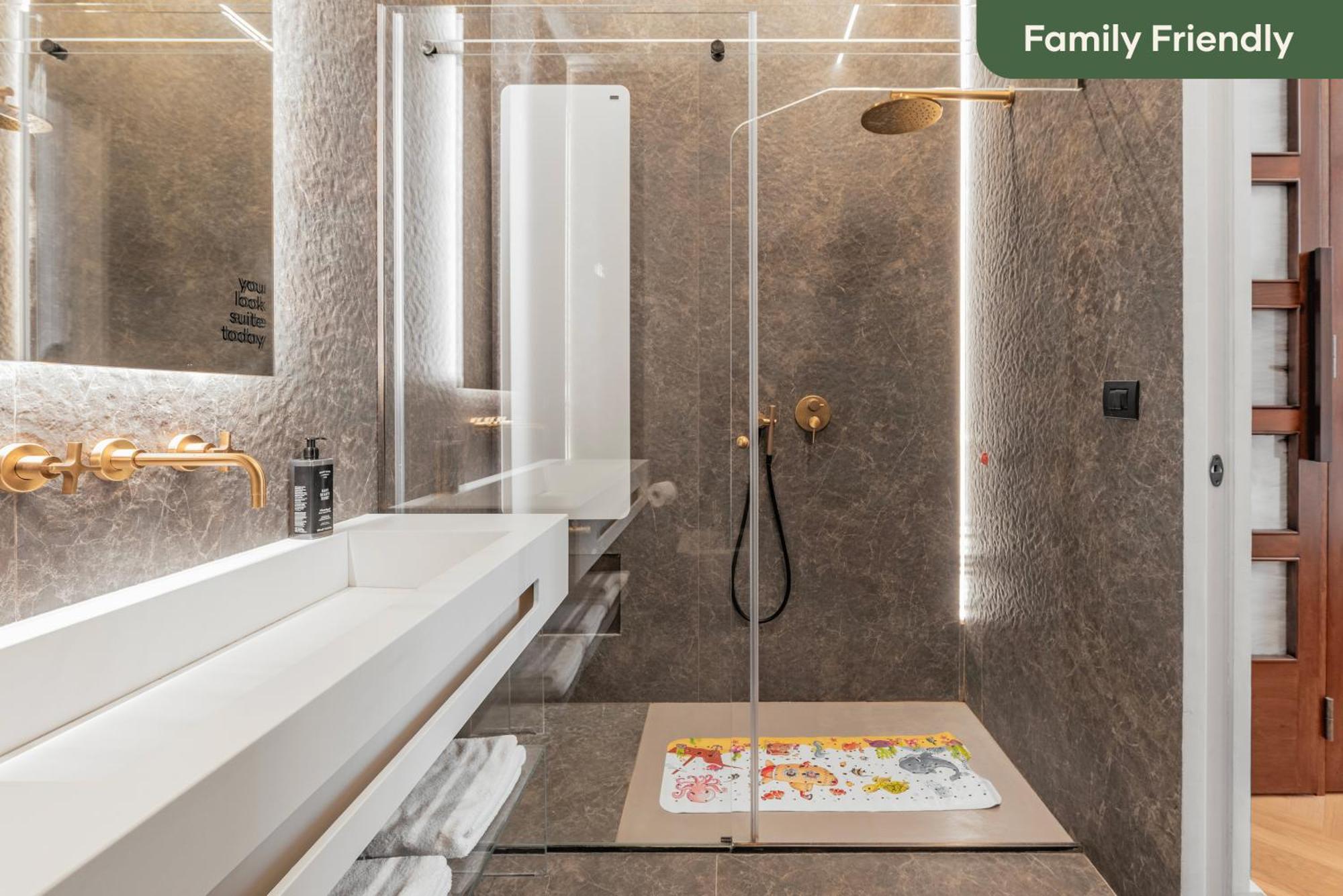 Limehome Lecce Palazzo Bn Luaran gambar